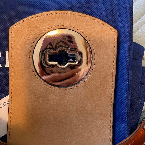 Dooney & Bourke Pebble Turnlock Hobo 26 Caramel ๐ Sold out at Dooney & Bourke - Picture 9 of 14